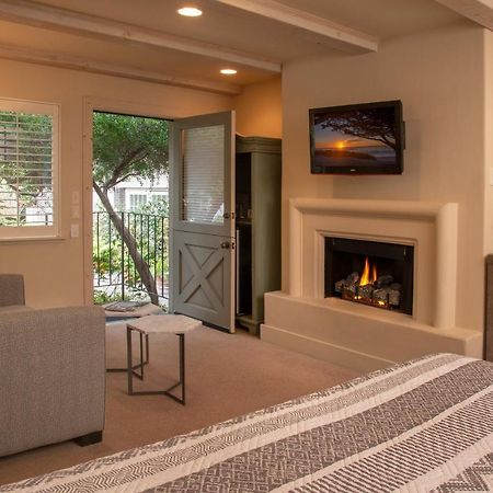 Carmel Country Inn Экстерьер фото