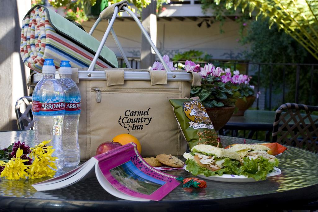 Carmel Country Inn Экстерьер фото